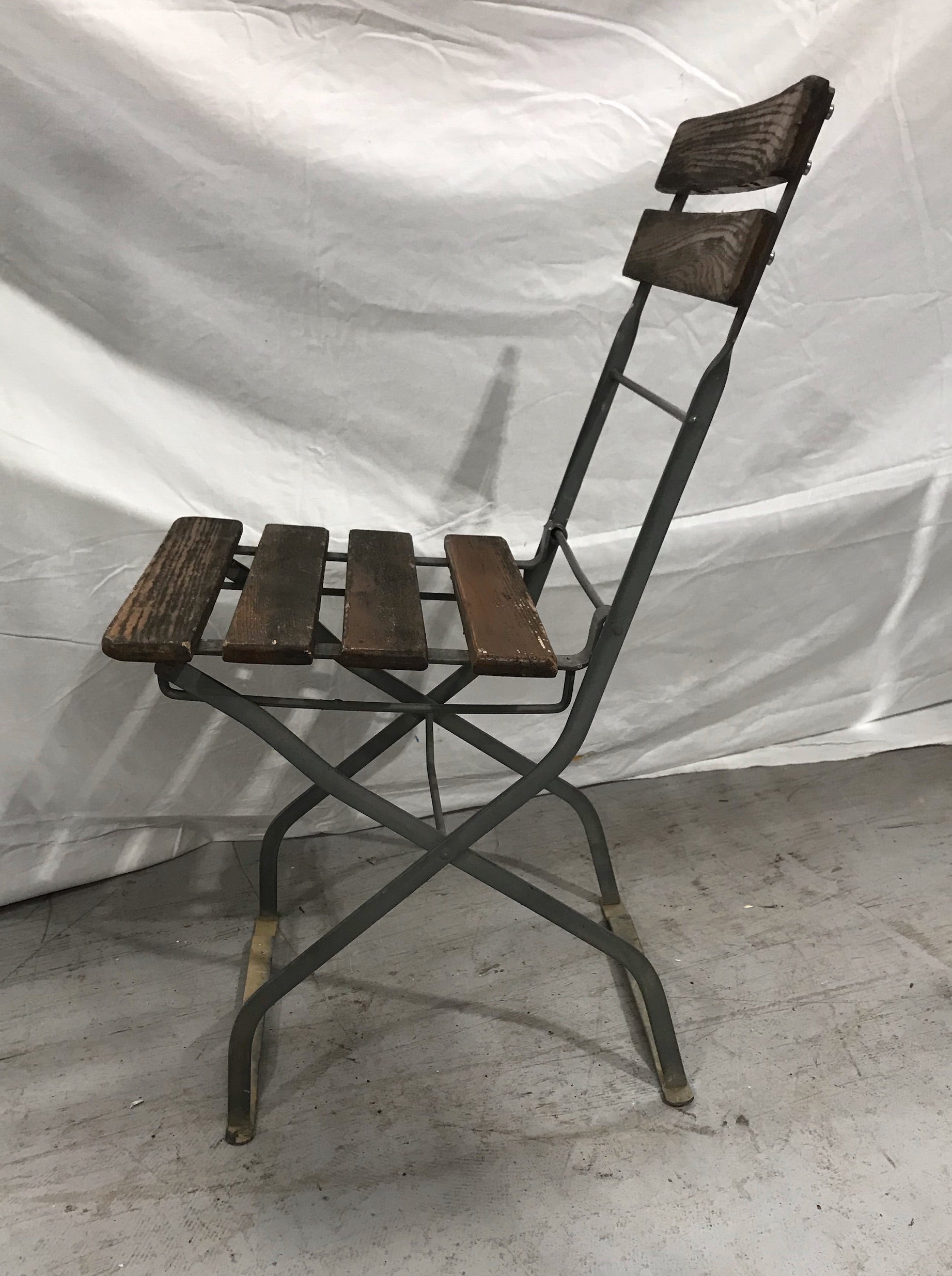 Rustic and Vintage-Style Foldable Outdoor Garden Chair Model #3560